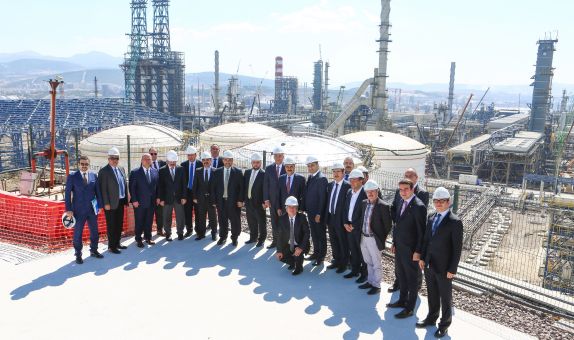 EPDK heyeti STAR Rafineri'yi ziyaret Etti EPDK heyeti STAR Rafineri'yi ziyaret Etti