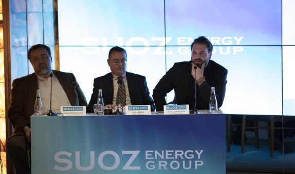 'SUOZ Enerji Güneş Enerjisinde 1 Milyar Dolar Hedefliyor' 'SUOZ Enerji Güneş Enerjisinde 1 Milyar Dolar Hedefliyor'