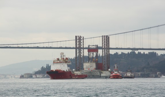 Dev Platform Boğaz'dan Geçti Dev Platform Boğaz'dan Geçti