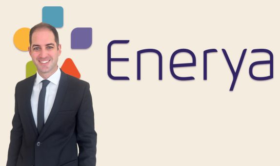 Enerya, 'En İyi Müşteri Memnuniyeti Stratejisi' Kategorisinde Ödül Aldı Enerya, 'En İyi Müşteri Memnuniyeti Stratejisi' Kategorisinde Ödül Aldı