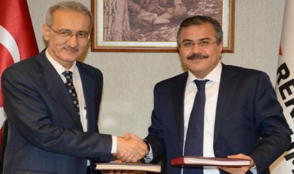 EPDK ile Rekabet Kurumu Arasında İşbirliği Protokolü Yapıldı EPDK ile Rekabet Kurumu Arasında İşbirliği Protokolü Yapıldı
