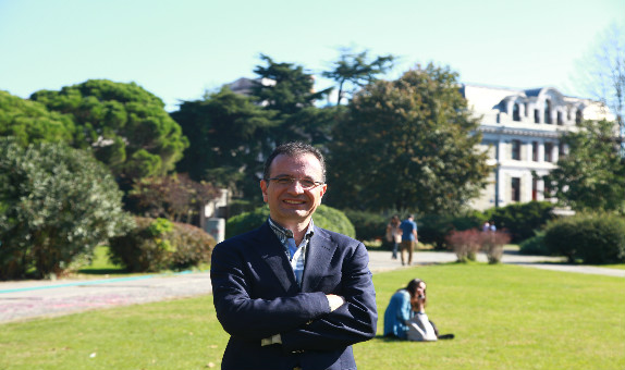 IAEE Başkan Yardımcısı Prof. Dr. Gürkan Kumbaroğlu: "Önümüzdeki Yıl Enerji Sektörünün, Türkiye'de Eşi Benzeri Olmayan Bir Dünya Konferansı ile Karşılaşacağı Ortada" IAEE Başkan Yardımcısı Prof. Dr. Gürkan Kumbaroğlu: "Önümüzdeki Yıl Enerji Sektörünün, Türkiye'de Eşi Benzeri Olmayan Bir Dünya Konferansı ile Karşılaşacağı Ortada"