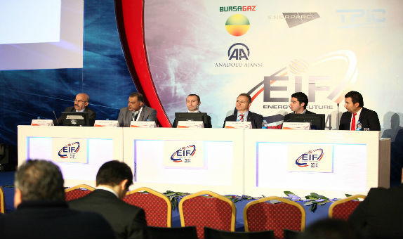 Tunç Korun: 2015 İçinde Fotovoltaik Uygulamaların Hızla Artmasını Bekliyoruz