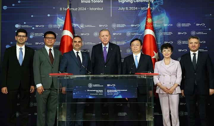 Dünya Devinden Türkiye'ye Yatırım Kararı Dünya Devinden Türkiye'ye Yatırım Kararı