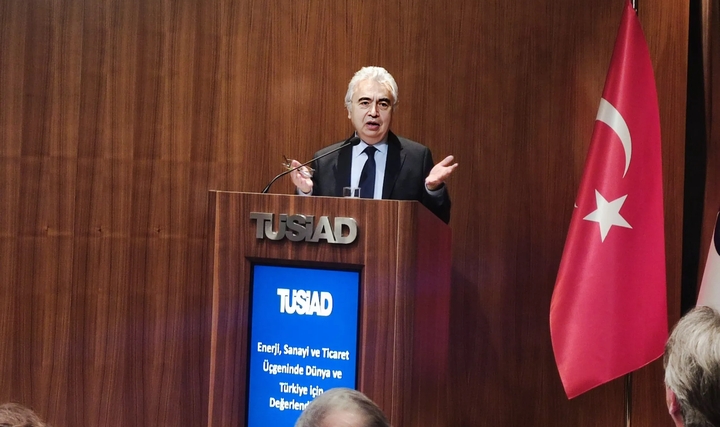"Elektrik Talebi Önümüzdeki 10 Yılda 6 Kat Artacak" "Elektrik Talebi Önümüzdeki 10 Yılda 6 Kat Artacak"