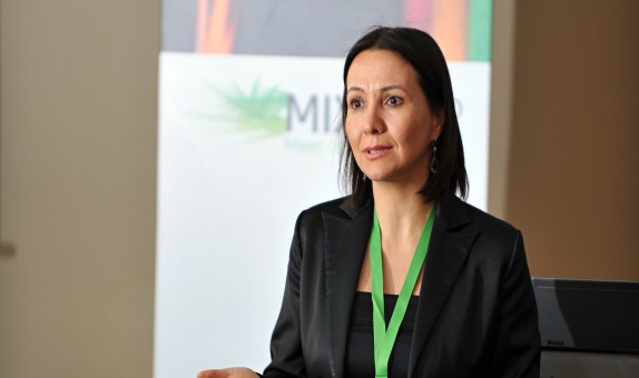 Schneider Electric MIX 2012 Türkiye Buluşması'nda Enerji Verimliliğine Odaklandı Schneider Electric MIX 2012 Türkiye Buluşması'nda Enerji Verimliliğine Odaklandı