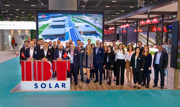 "Güneş Enerjisi Kullanmayan Ev Çatısı Bırakmayağız"