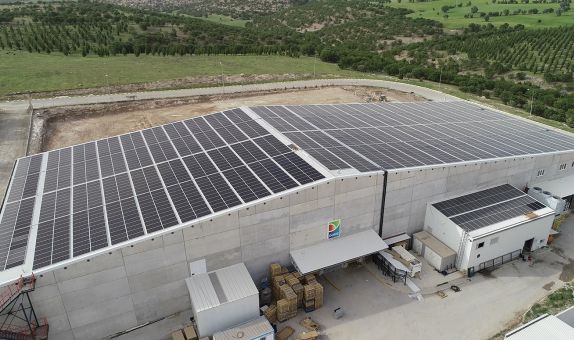 Asunim, Dorte Gıda'nın Soğuk Hava Deposuna Çatı Üzeri GES Kuracak