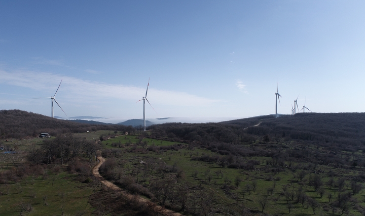 ASUNIM ve Derbent Enerji, Hibrit GES Projesi için Sözleşme İmzaladı