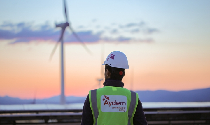 Aydem Yenilenebilir Enerji'ye LACP 2022 Vision Awards'tan 12 Ödül