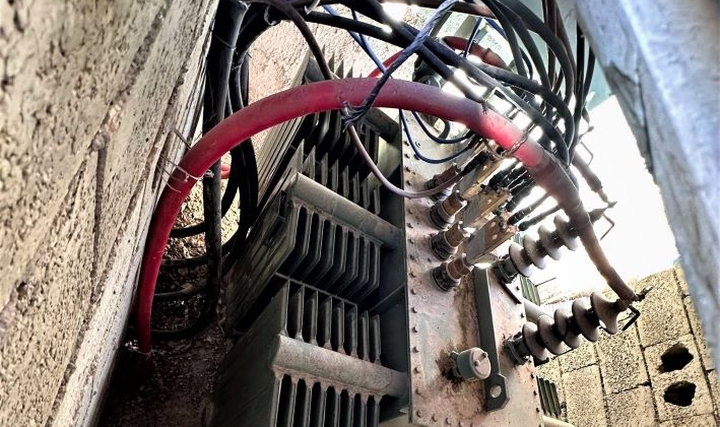 Dicle Elektrik, Günde 1000 Hanelik Kaçak Elektrik Kullanan Fabrika Tespit Etti Dicle Elektrik, Günde 1000 Hanelik Kaçak Elektrik Kullanan Fabrika Tespit Etti