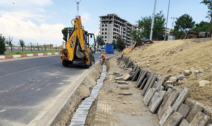 Dicle Elektrik Yatırımlarıyla Kayıp Kaçak Oranı Yüzde 6'ya Düştü Dicle Elektrik Yatırımlarıyla Kayıp Kaçak Oranı Yüzde 6'ya Düştü