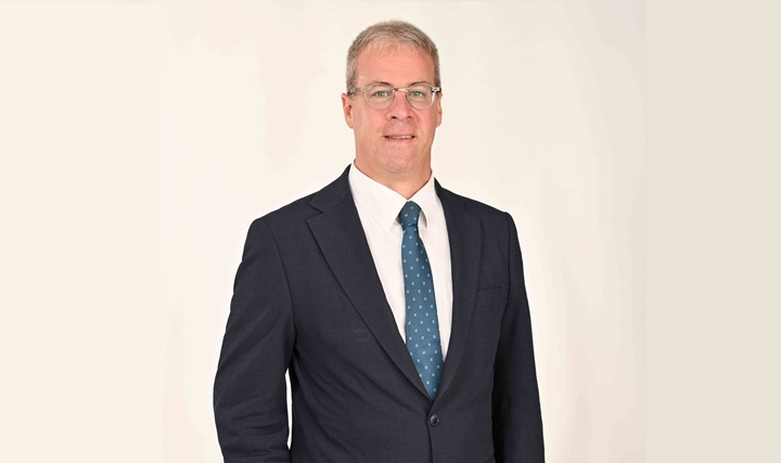 Eksim Enerji CEO'su Arkın Akbay: 'Yenilenebilir Enerji Teknolojileri Karbonsuz Geleceğin Anahtarı" Eksim Enerji CEO'su Arkın Akbay: 'Yenilenebilir Enerji Teknolojileri Karbonsuz Geleceğin Anahtarı"