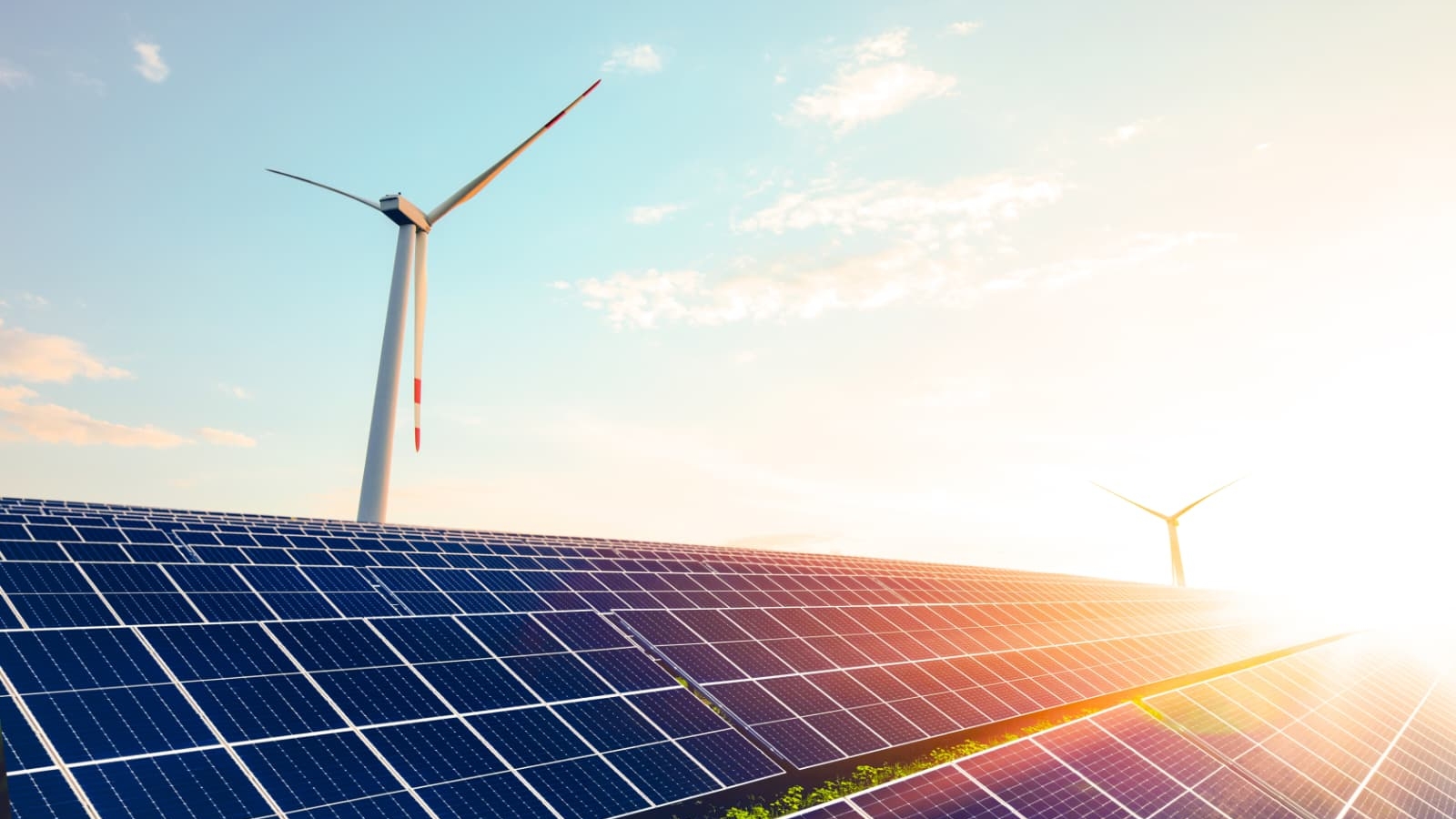 Elektrikte Güneş ve Rüzgarın Payı Katlanarak Artıyor Elektrikte Güneş ve Rüzgarın Payı Katlanarak Artıyor