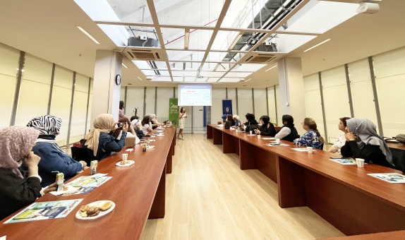 Enerji Timi, Kadın Kooperatiflerine Tasarrufu Anlattı Enerji Timi, Kadın Kooperatiflerine Tasarrufu Anlattı