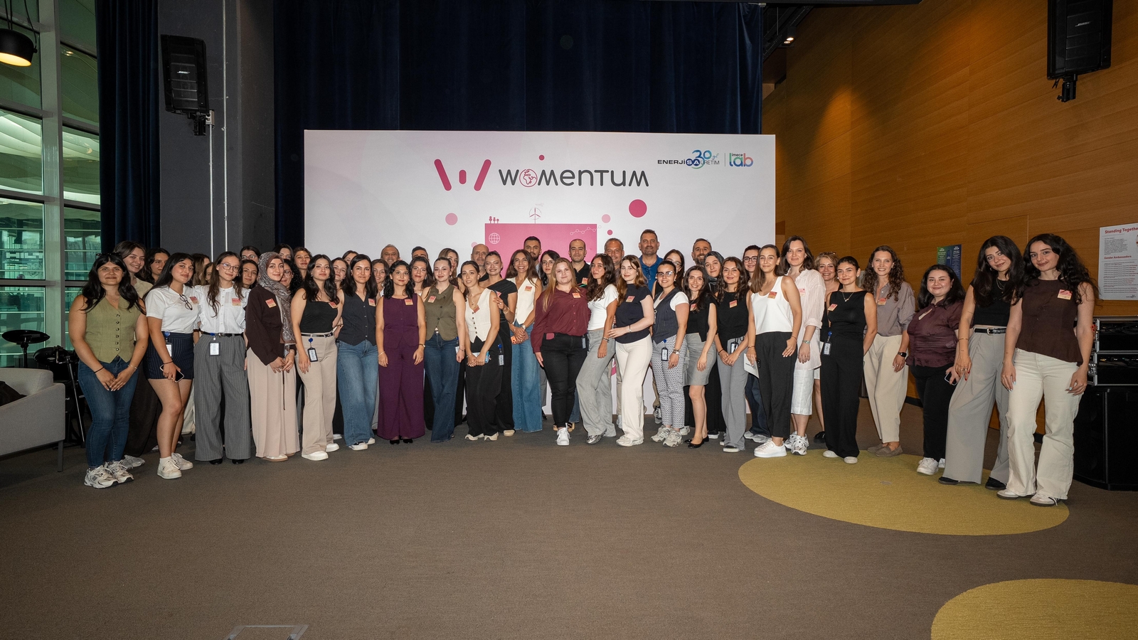 Enerjisa Üretim'in Womentum Programı 5 Yılda Yaklaşık 11 Bin Genç Kadına Ulaştı Enerjisa Üretim'in Womentum Programı 5 Yılda Yaklaşık 11 Bin Genç Kadına Ulaştı