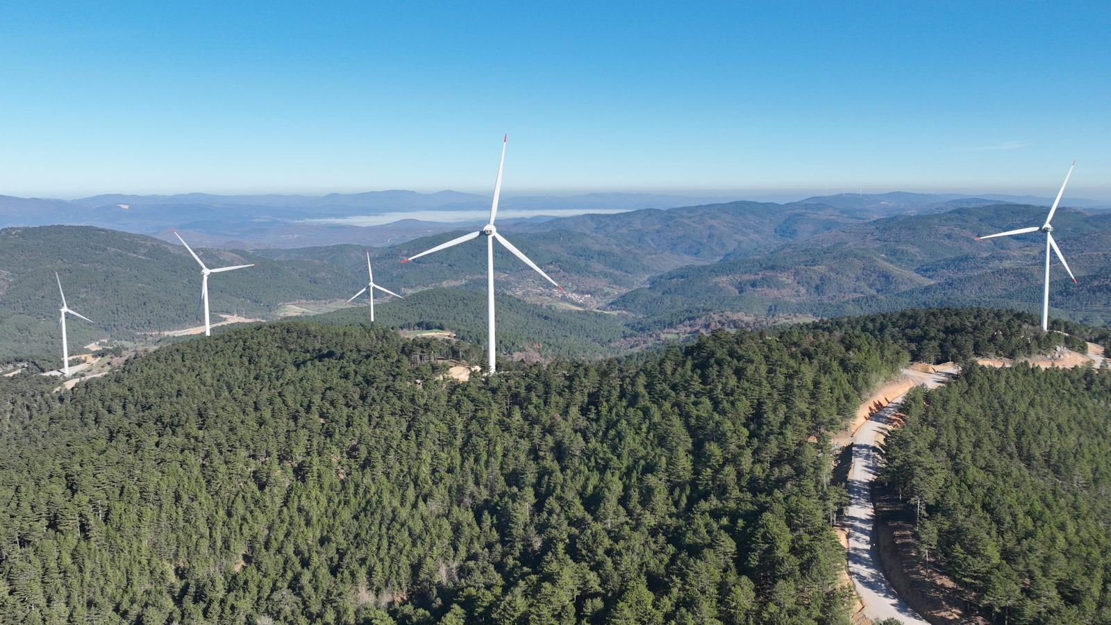 Enerjisa Üretim, Türkiye'de Rüzgarda 1.000 MW'a Ulaşan<br/>İlk Şirket Oldu