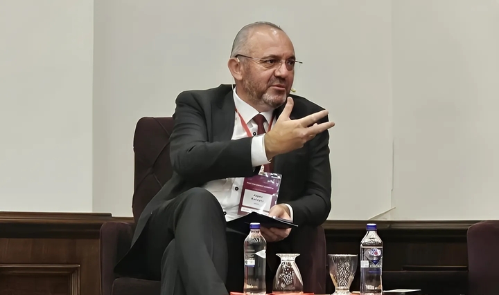 ENSİA Yönetim Kurulu Başkanı Alper Kalaycı: 'YEKA Yarışmaları Geciktikçe Sektör Önünü Göremiyor' ENSİA Yönetim Kurulu Başkanı Alper Kalaycı: 'YEKA Yarışmaları Geciktikçe Sektör Önünü Göremiyor'
