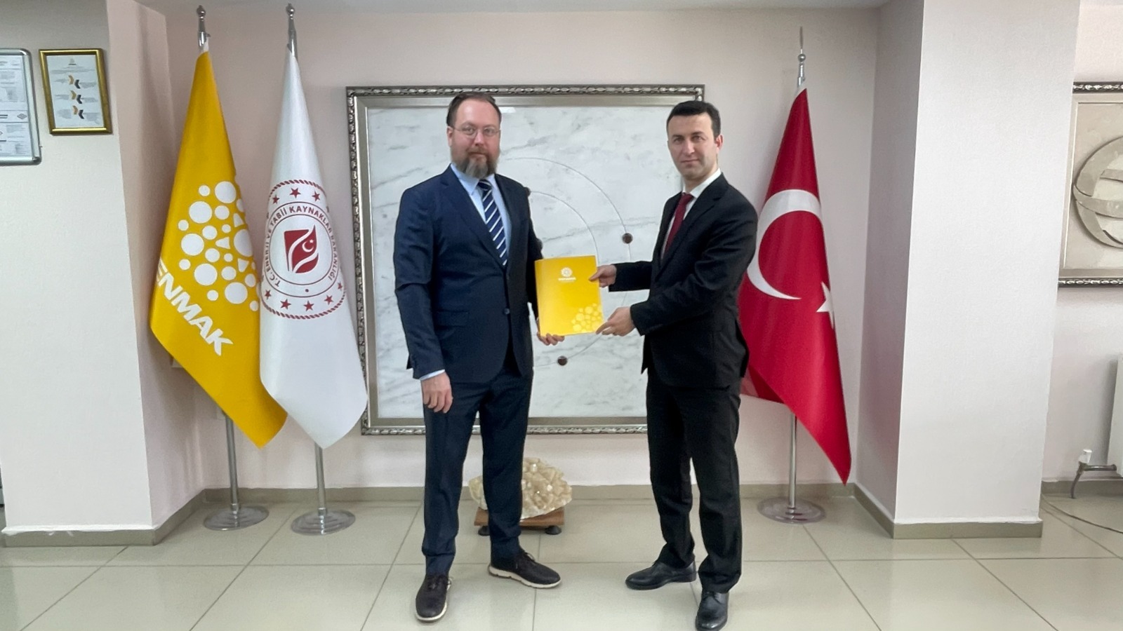 EÜAŞ ve TENMAK'ın Hibrit Enerji Depolama Projesi iNOVAT'a Emanet