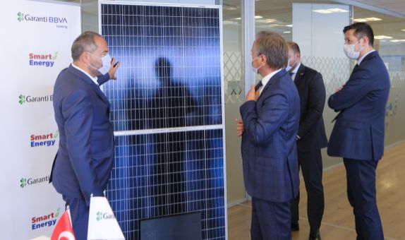 Garanti BBVA Leasing ve Smart Energy  Partnerliği GES Yatırımcılarına Destek Sağlayacak