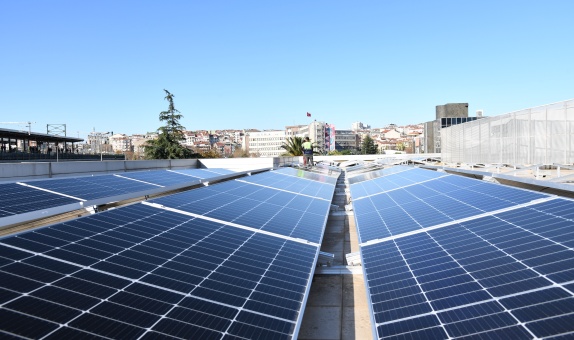 Kadıköy Belediyesi Güneş Panelleriyle 1 Yılda 920 Bin TL Tasarruf Sağladı