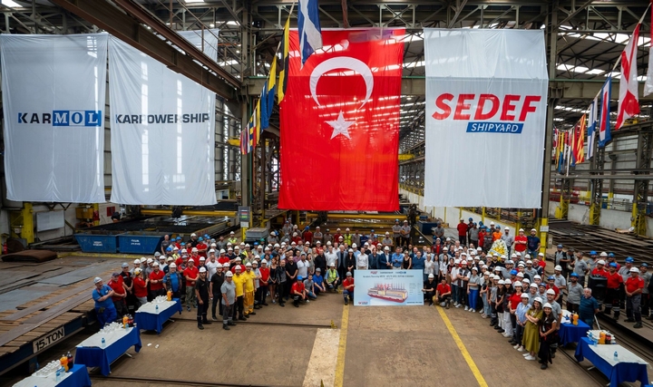 Karadeniz Holding, Japon devi MOL ile Yeni Bir Powership Üretimine Başladı Karadeniz Holding, Japon devi MOL ile Yeni Bir Powership Üretimine Başladı