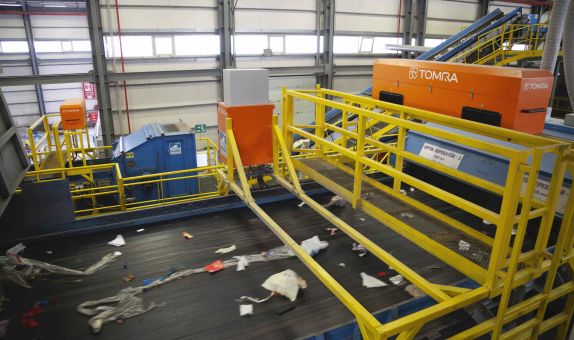 Pendik'te Yılda 18 Bin Ton Karışık Ambalaj Atığı Geri Dönüşüme Kazandırılıyor