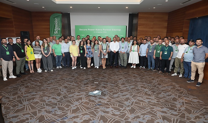 Schneider Electric Secure Power İş Birimi'nden Yola Devam Mesajı Schneider Electric Secure Power İş Birimi'nden Yola Devam Mesajı