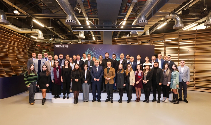 Siemens İş Ortağı Sürdürülebilirlik Yolculuğu Projesi'nin Sonuçları Açıklandı Siemens İş Ortağı Sürdürülebilirlik Yolculuğu Projesi'nin Sonuçları Açıklandı