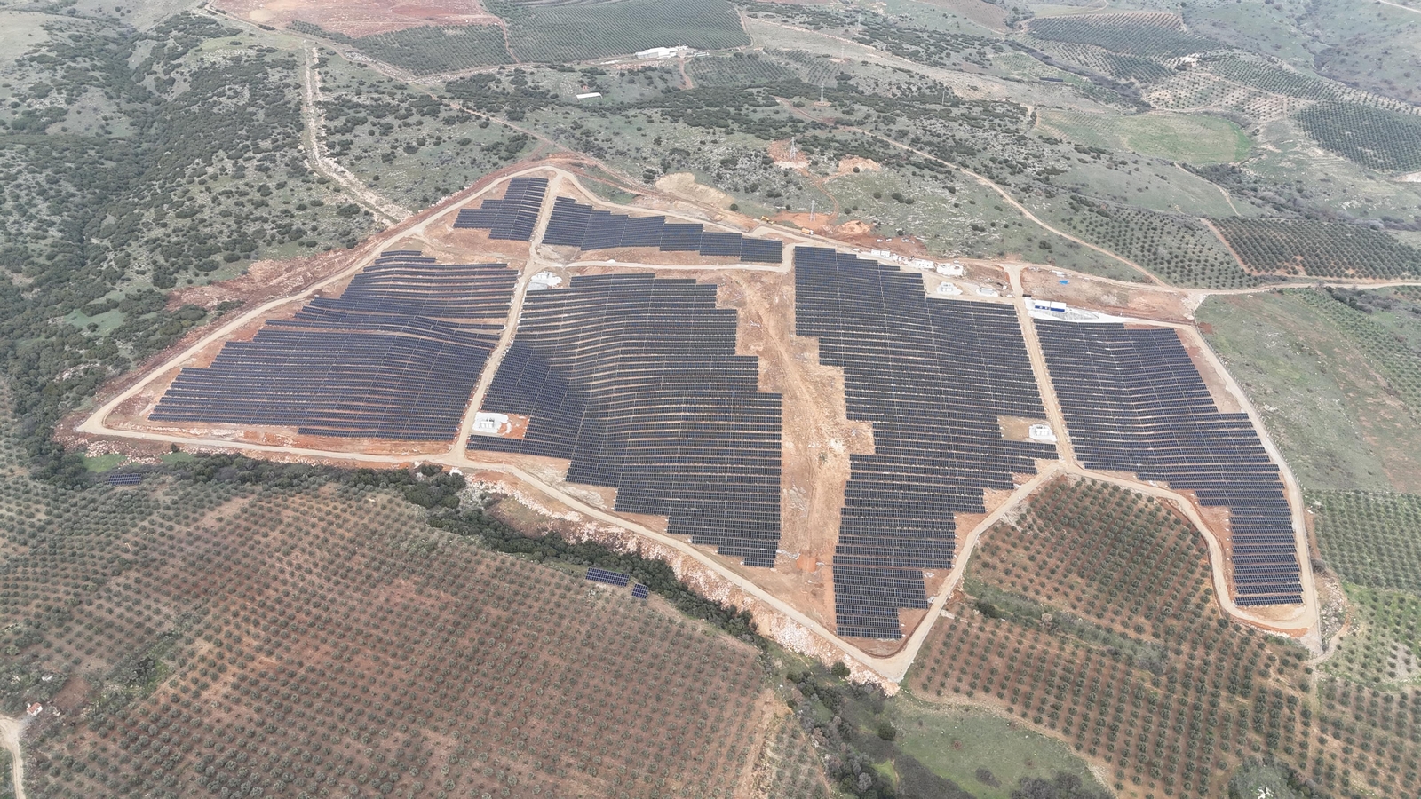 Şişecam'ın Enerji Dönüşümünde Önemli Bir Adım İş Enerji İş Birliği ile Tamamlandı Şişecam'ın Enerji Dönüşümünde Önemli Bir Adım İş Enerji İş Birliği ile Tamamlandı