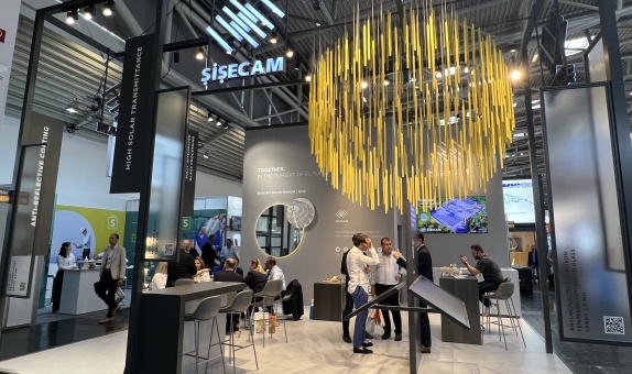 Şişecam, Intersolar Europe Fuarı'nda Güneş Enerjisi Camlarını Sergiledi Şişecam, Intersolar Europe Fuarı'nda Güneş Enerjisi Camlarını Sergiledi