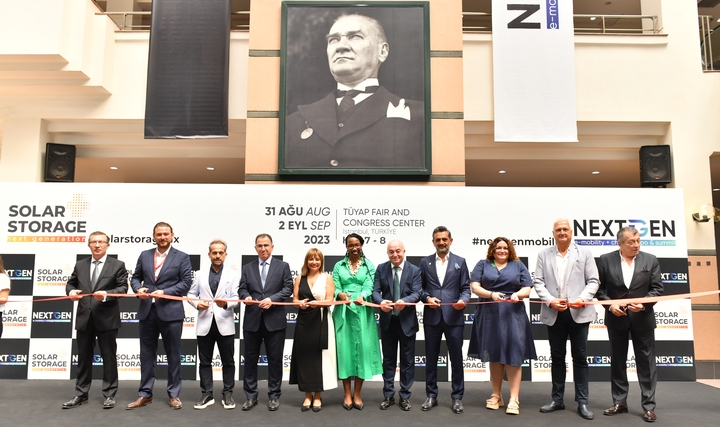 Solar+Storage NX ve NextGen E-Mobility + Charge Expo & Summit Ziyarete Açıldı Solar+Storage NX ve NextGen E-Mobility + Charge Expo & Summit Ziyarete Açıldı