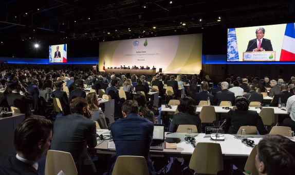 STK'lar Paris Anlaşması'nın Onaylanması için İmza Kampanyası Başlattı STK'lar Paris Anlaşması'nın Onaylanması için İmza Kampanyası Başlattı