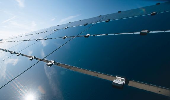 Solar Ülkemizde Önemli Bir Sektör Olacak Solar Ülkemizde Önemli Bir Sektör Olacak