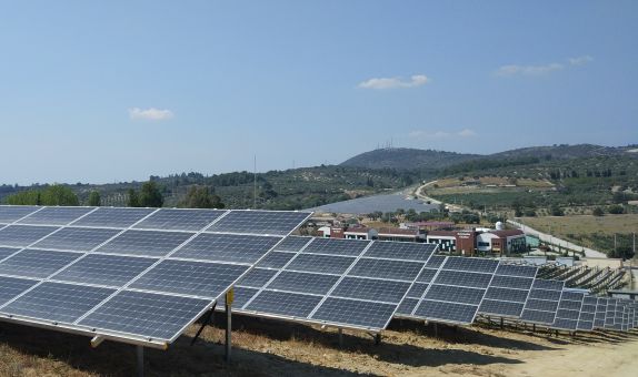 SUOZ Enerji'nin İlk GES Yatırımı Enerji Üretimine Hazır SUOZ Enerji'nin İlk GES Yatırımı Enerji Üretimine Hazır