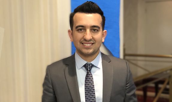 "Türkiye Enerjide Yüzünü Güneşe Dönüyor" "Türkiye Enerjide Yüzünü Güneşe Dönüyor"