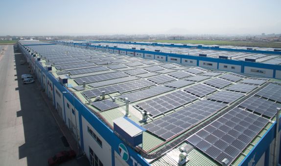 Kayseri'de Çatılar Güneşleniyor