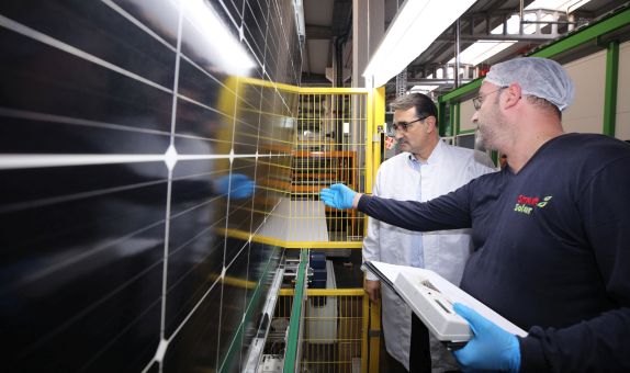 Türkiye Yenilenebilir Enerjide Merkez Olacak Türkiye Yenilenebilir Enerjide Merkez Olacak