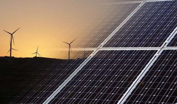 IEA: Gelecek Yenilenebilir Enerjide