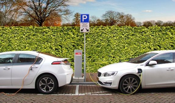 Elektrikli Araçların Fosil Yakıtlı Araçların Yerini Almasının Sürdürülebilir Kalkınma Hedeflerine Etkileri (1.Bölüm) Elektrikli Araçların Fosil Yakıtlı Araçların Yerini Almasının Sürdürülebilir Kalkınma Hedeflerine Etkileri (1.Bölüm)